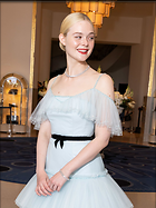 Celebrity Photo: Elle Fanning
1537x2048 1,014 kb
Viewed 7 times
@BestEyeCandy.com