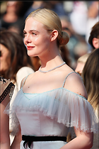 Celebrity Photo: Elle Fanning
1365x2048 946 kb
Viewed 5 times
@BestEyeCandy.com