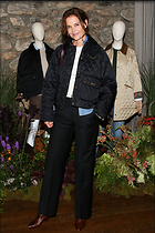 Celebrity Photo: Katie Holmes
6 Photos
Photoset #722261
@BestEyeCandy.com