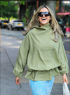Celebrity Photo: Ashley Roberts
33 Photos
Photoset #737981
@BestEyeCandy.com