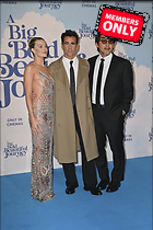 Celebrity Photo: Margot Robbie
3422x5144   3.7 mb
Viewed 0 times
@BestEyeCandy.com