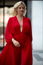 Celebrity Photo: Pixie Lott
12 Photos
Photoset #716876
@BestEyeCandy.com