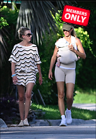 Celebrity Photo: Gisele Bundchen
2058x3000 1.9 mb
Viewed 1 time
@BestEyeCandy.com