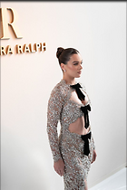 Celebrity Photo: Hailee Steinfeld
666x1000 62 kb
Viewed 8 times
@BestEyeCandy.com