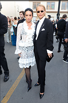 Celebrity Photo: Demi Lovato
1365x2048 904 kb
Viewed 14 times
@BestEyeCandy.com