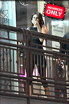 Celebrity Photo: Kendall Jenner
2333x3500 3.2 mb
Viewed 1 time
@BestEyeCandy.com