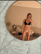 Celebrity Photo: Iliza Shlesinger
1440x1920 129 kb
Viewed 17 times
@BestEyeCandy.com