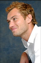 Celebrity Photo: Jude Law
1955x3000 1,040 kb
Viewed 4 times
@BestEyeCandy.com