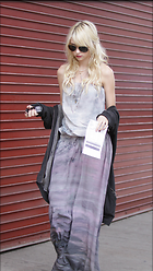 Celebrity Photo: Taylor Momsen
2392x4240 728 kb
Viewed 2 times
@BestEyeCandy.com