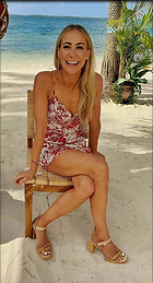 Celebrity Photo: Nikki Glaser
893x1650 309 kb
Viewed 8 times
@BestEyeCandy.com