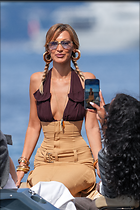 Celebrity Photo: Bella Hadid
42 Photos
Photoset #738712
@BestEyeCandy.com