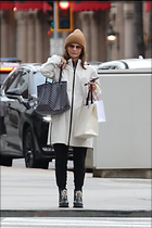 Celebrity Photo: Lori Loughlin
1196x1794 749 kb
Viewed 3 times
@BestEyeCandy.com