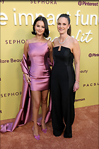 Celebrity Photo: Selena Gomez
1365x2048 1,074 kb
Viewed 5 times
@BestEyeCandy.com