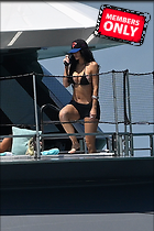 Celebrity Photo: Kylie Jenner
2198x3300 1.9 mb
Viewed 1 time
@BestEyeCandy.com