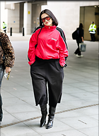 Celebrity Photo: Jessie J
1306x1800 935 kb
Viewed 5 times
@BestEyeCandy.com