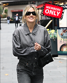 Celebrity Photo: Ashley Roberts
2200x2716 1.6 mb
Viewed 0 times
@BestEyeCandy.com