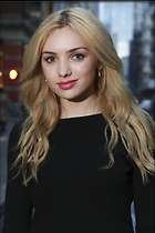 Celebrity Photo: Peyton Roi List
1760x2642 379 kb
Viewed 6 times
@BestEyeCandy.com