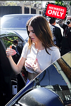Kendall Jenner underboob suffers a wardrobe malfunction in West 3.11..20.2020
2200x3300 2.6 mb
Viewed 1 time
@BestEyeCandy.com