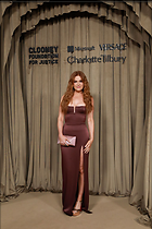 Celebrity Photo: Isla Fisher
1280x1920 231 kb
Viewed 12 times
@BestEyeCandy.com