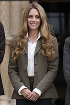 Celebrity Photo: Kate Middleton
1200x1798   270 kb
Viewed 16 times
@BestEyeCandy.com