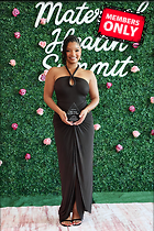 Celebrity Photo: Halle Bailey
1365x2048 1.8 mb
Viewed 0 times
@BestEyeCandy.com