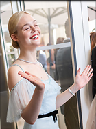 Celebrity Photo: Elle Fanning
1537x2048 939 kb
Viewed 5 times
@BestEyeCandy.com