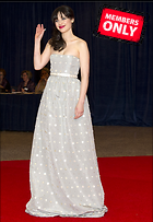 Celebrity Photo: Zooey Deschanel
1943x2820 1.7 mb
Viewed 1 time
@BestEyeCandy.com