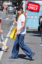 Celebrity Photo: Jennifer Lawrence
2092x3138 2.3 mb
Viewed 0 times
@BestEyeCandy.com