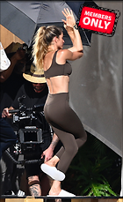 Celebrity Photo: Gisele Bundchen
1833x3000 1.5 mb
Viewed 0 times
@BestEyeCandy.com
