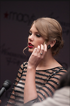 Celebrity Photo: Taylor Swift
1023x1540   995 kb
Viewed 5 times
@BestEyeCandy.com