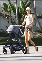 Celebrity Photo: Gisele Bundchen
740x1110 381 kb
Viewed 12 times
@BestEyeCandy.com