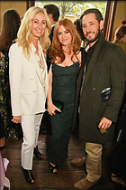 Celebrity Photo: Isla Fisher
1280x1920 330 kb
Viewed 7 times
@BestEyeCandy.com