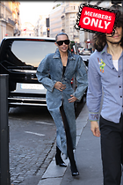 Celebrity Photo: Miley Cyrus
2333x3500 2.9 mb
Viewed 1 time
@BestEyeCandy.com