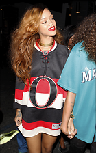 Celebrity Photo: Rihanna
2787x4451 1.2 mb
Viewed 4 times
@BestEyeCandy.com