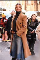Celebrity Photo: Gisele Bundchen
2400x3600 846 kb
Viewed 6 times
@BestEyeCandy.com