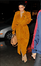 Celebrity Photo: Kylie Jenner
20 Photos
Photoset #739332
@BestEyeCandy.com