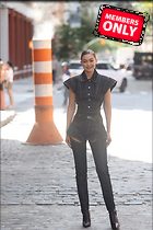 Celebrity Photo: Gigi Hadid
2333x3500 2.1 mb
Viewed 0 times
@BestEyeCandy.com