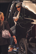 Celebrity Photo: Rihanna
981x1472 869 kb
Viewed 9 times
@BestEyeCandy.com