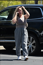 Celebrity Photo: Kendra Wilkinson
734x1101   283 kb
Viewed 6 times
@BestEyeCandy.com