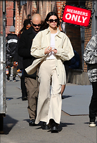 Kendall Jenner candids Out and about in New York 24.02..20.2020
2351x3452 3.1 mb
Viewed 1 time
@BestEyeCandy.com