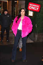 Celebrity Photo: Padma Lakshmi
2333x3500 2.4 mb
Viewed 1 time
@BestEyeCandy.com