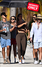 Celebrity Photo: Gisele Bundchen
1893x3000 1.9 mb
Viewed 0 times
@BestEyeCandy.com