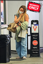 Celebrity Photo: Hilary Duff
2200x3300 2.6 mb
Viewed 0 times
@BestEyeCandy.com