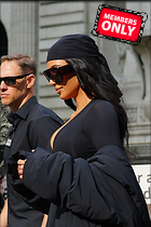 Celebrity Photo: Kimberly Kardashian
2333x3500 2.2 mb
Viewed 0 times
@BestEyeCandy.com