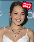 Kelli Berglund – Boohoo.com Pop-Up Shop Launch in Los Angeles CA 4.1..20.2016
2391x2982 2.4 mb
Viewed 1 time
@BestEyeCandy.com