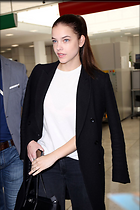 Barbara Palvin travel Outfit Airport in Cannes 5.16..20.2016
1200x1800 190 kb
Viewed 5 times
@BestEyeCandy.com