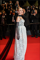 Celebrity Photo: Diane Kruger
1200x1800 223 kb
Viewed 9 times
@BestEyeCandy.com