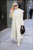 Celebrity Photo: Elle Fanning
1200x1800 189 kb
Viewed 4 times
@BestEyeCandy.com