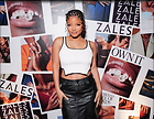 Celebrity Photo: Halle Bailey
11 Photos
Photoset #702799
@BestEyeCandy.com