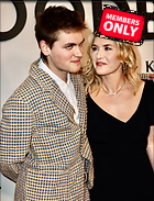 Celebrity Photo: Kate Winslet
2680x3500 4.1 mb
Viewed 0 times
@BestEyeCandy.com